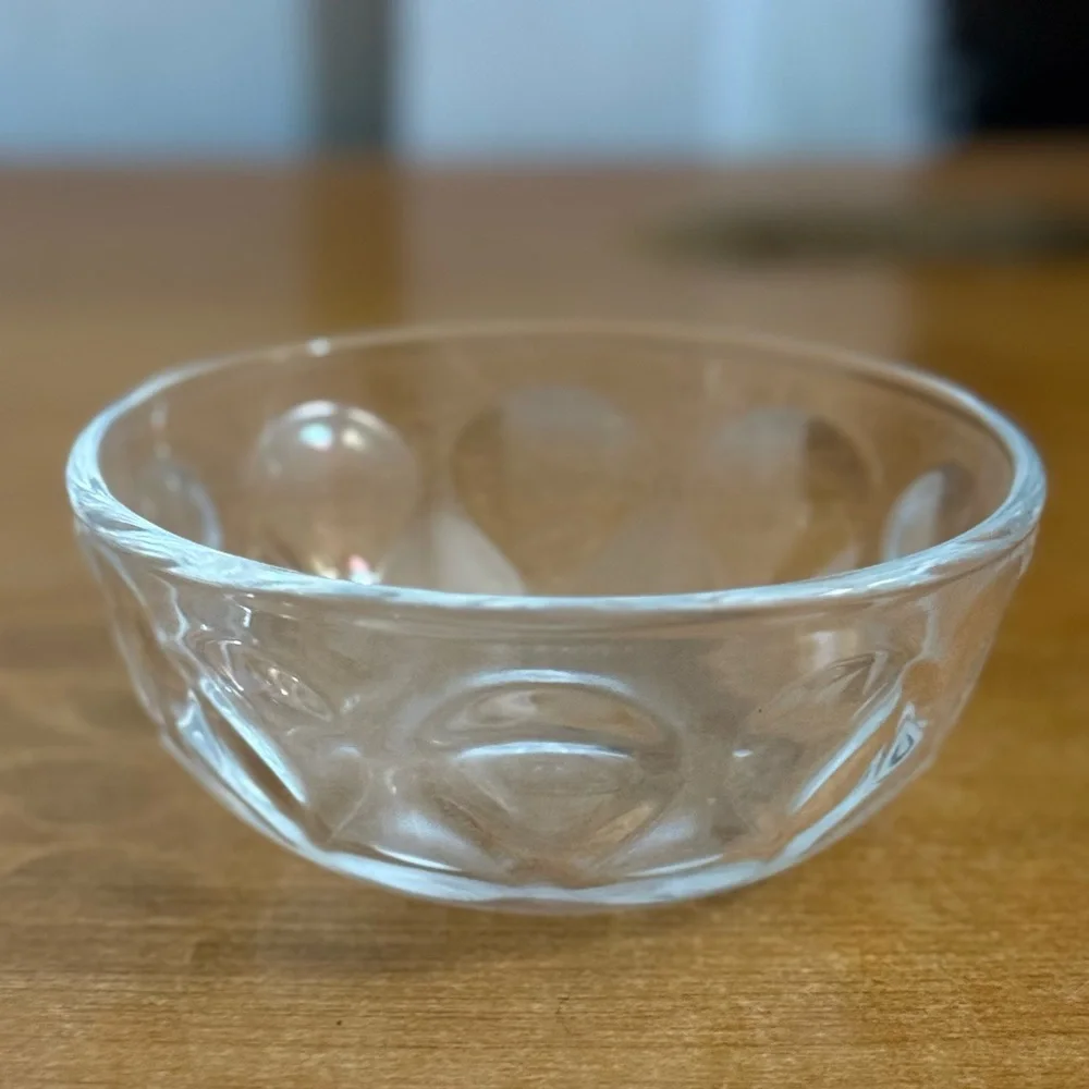 Vintage rare, Pyrex teardrop, baking dish, heavy‎